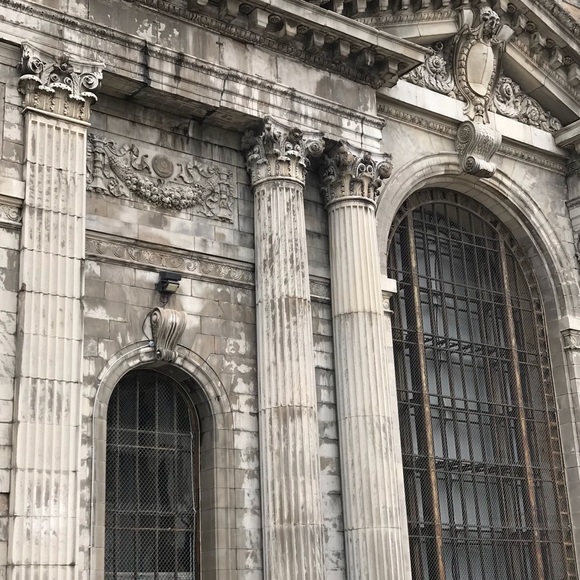 Meet your Posher, Jessica - Picture 1 of 1